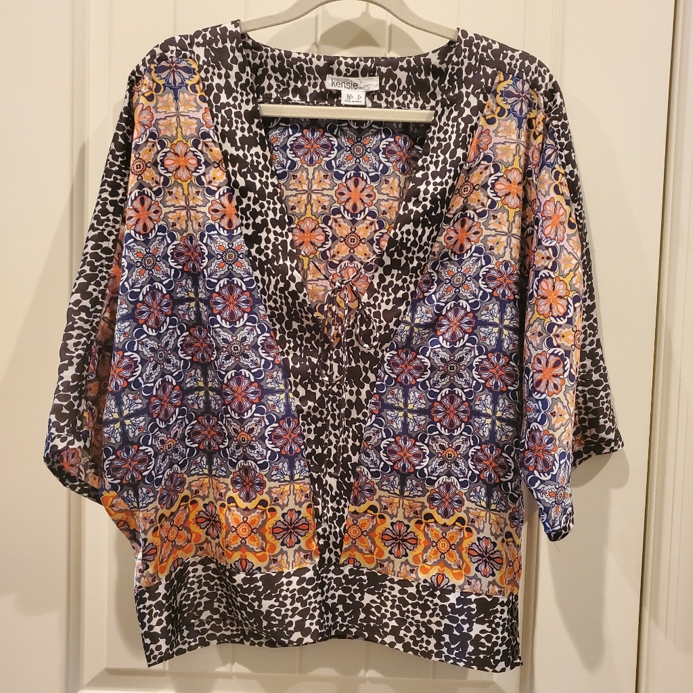 Kensie Pretty Dolmsn Sleeve Printed Top